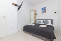 Holiday home Sandra Hotels in Privlaka