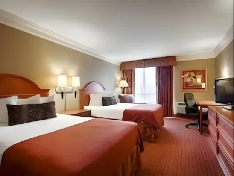 Holiday Inn Express LOUISVILLE AIRPORT EXPO CENTER by IHG โรงแรมใน