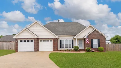 17 Springs / RTJ Golf / Saltwater Pool / Sleeps 8