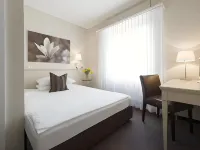 Hotel Neufeld - balcone