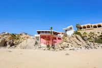 BEACH FRONT Elegance at Casa Bruma: Cabo's Escape with Jacuzzi