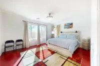 NEW! Amazing North Peoria Home with Outdoor SPA,  TVs, Hiking Backyard Trail