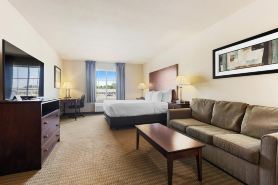 Cobblestone Hotel & Suites - Knoxville