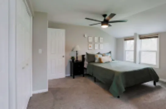 Your Cozy Lockwood Lodge Awaits Pet Friendly