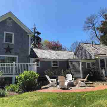 Sea Meadow Inn Hotel Exterior