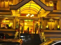 Hotel Benua Hoteles en Paledang