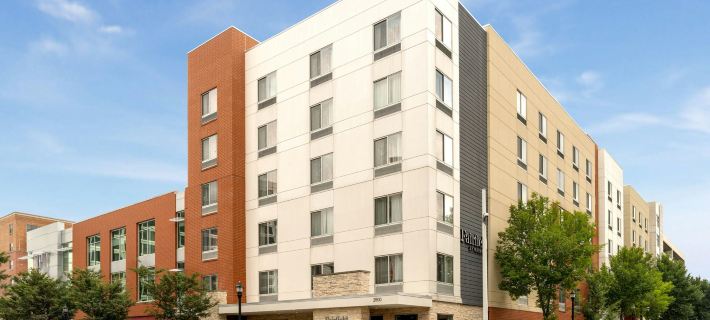 Fairfield Inn & Suites Cincinnati Uptown/University Area Hotele w: Cincinnati