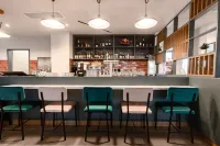 Holiday Inn - the Niu, Pax Berlin Airport by IHG - bar