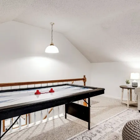 Spacious Family Home in Franklin w/ Playground