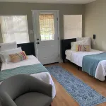 The Beulah Jane is a peaceful cabin on working farm in Glen Rose.