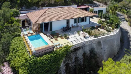 Detached villa with pool for exclusive use privacy and sea view