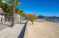 Pollentia mar, Puerto Pollensa, apartment with pool near the "Pine walk Hotels in Port de Pollença