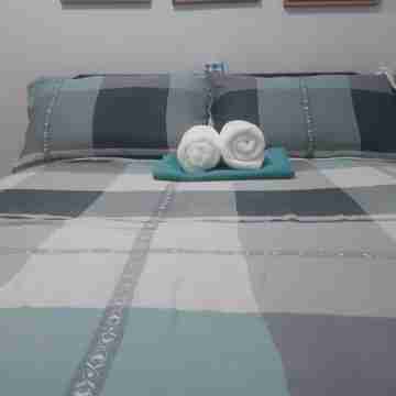 Located in the bustling city of Antipolo Rooms