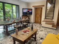 Villa L'oasis : Calme et Verdure Hotels in Les Angles