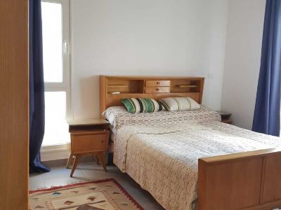 Cozy, family oriented & friendly apartment by the beach