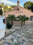 Villa Baraka, Charming little pink house Hotels near Cala LANUZA