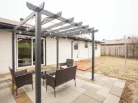 Work Space/King/Patio/Near Airport/Close to I-35 ムーアのホテル