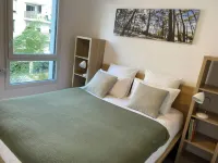 Appartement Cosy 80m2 au Pied du Tram de Bordeaux Hotels in Eysines