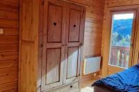 Chalet with 2 saunas and fireplace, near Gérardmer Hotels in Rehaupal