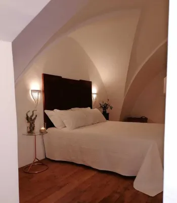 The Room of Felline 102 with Private Garden