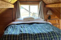 Chenik Cabin, Homer Floatplane Lodge