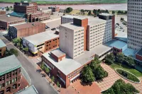 Delta Hotels Beausejour Hotel in zona Tidal Bore