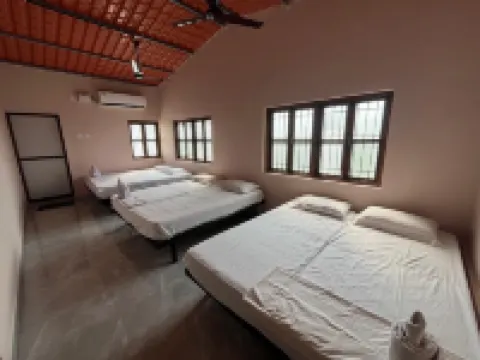 4-bedroom bungalow in awesome Bordi with AC
