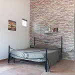 Dimore del Carrubo - open space with swimming pool