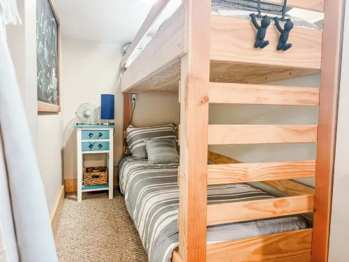 Relax & Re"coop" at the Coop Cottage Charlevoix!