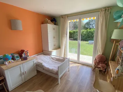 Air-conditioned Provencal house in Biot, between Cannes and Nice Hotels near Fernand Léger National Museum