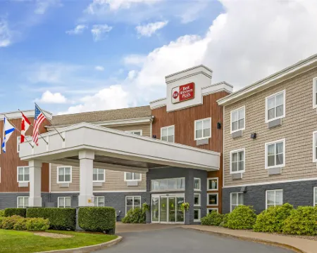 Best Western Plus Bridgewater Hotel  Convention Centre Hotels in Lunenburg