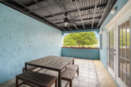 Spacious and Central Downtown Cocoa Village Estate 2 with River Views!