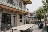 Himalayan Headquarter Homestay Hotel a 