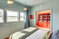 Southwest Escape in Fort Davis Walk to Dining! Hotels in Fort Davis