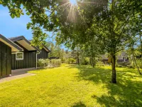 "Roska" - 1.3km from the Sea 索爾圖姆住宿飯店