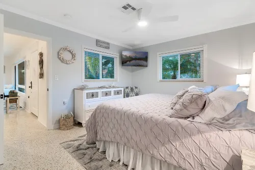 Expansive Pool and Golf Cart - Charming Island Escape