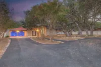 Whitewater River House - Game Room, Firepit, Walking Distance to Whitewater Amphitheater!