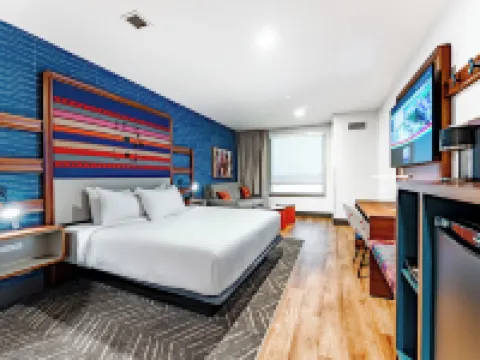 OKANA Resort & Indoor Waterpark Hotels in Oklahoma City