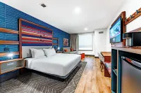 OKANA Resort & Indoor Waterpark Hotels in 