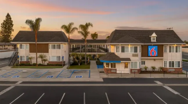 Motel 6 Westminster, CA - North