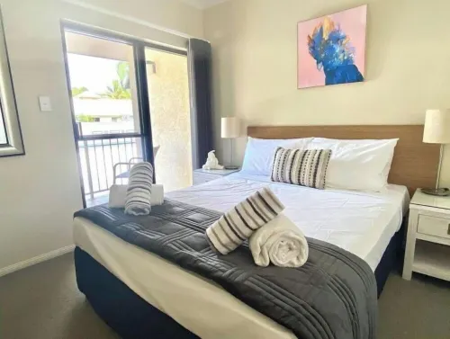 5 mins walk to town and beach. Family sized top floor condo!