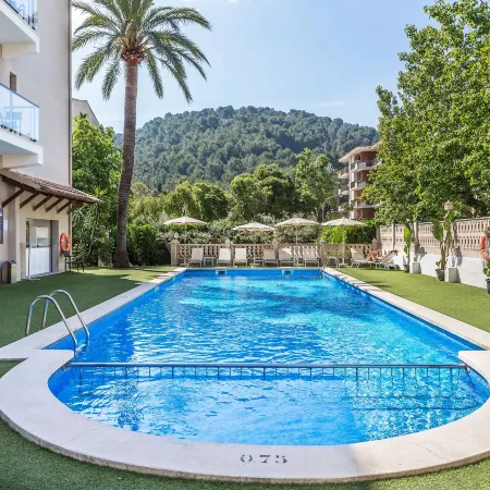 Fergus Style Soller Beach
