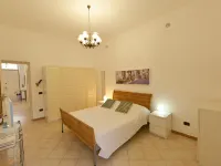 Vacation home with private pool, Floridia - プール