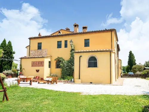 Apartment in Tuscany near Pisa and Beaches