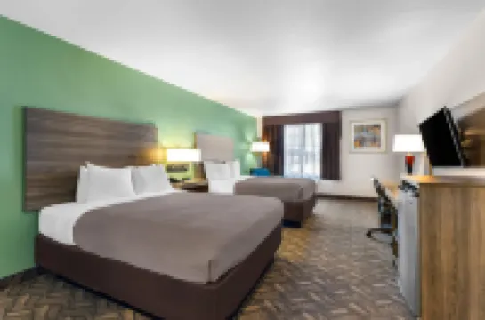 ควอลิตี้ อินน์ แอนด์ สวีทส์ ซอลต์เลคซิตี้ แอร์พอร์ต เวสต์ โรงแรมในซอลท์เลคซิตี้