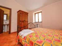 Mansion in Apecchio near Lake
