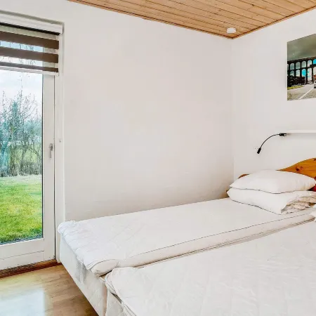 8 person holiday home in Juelsminde-By Traum
