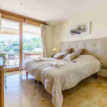 Marbella Mountain with Sea View and Pool - Happy Rentals Rooms