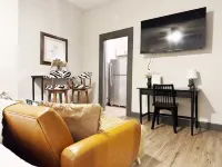 Suite Home Indiana #2