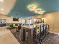 La Quinta Inn & Suites by Wyndham Collinsville - St. Louis Hotels in Collinsville